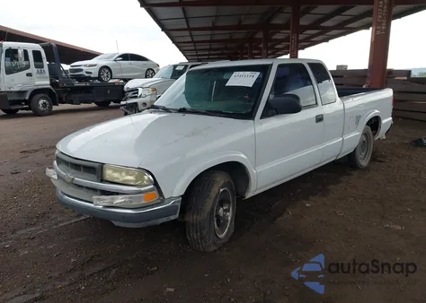 2003 Chevrolet S-10 из США, поврежденный, VIN 1GCCS19X438144640